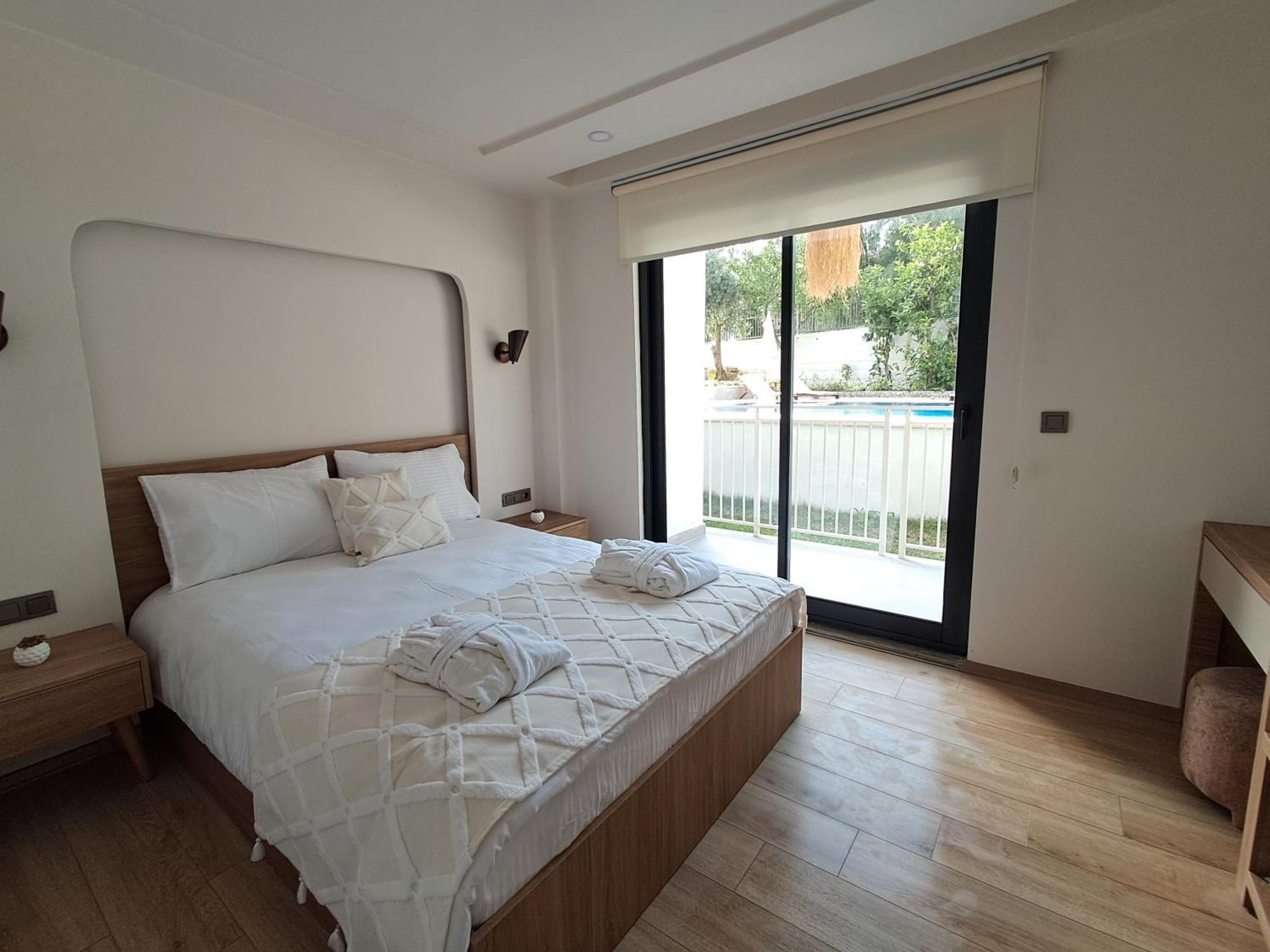 Oregano Suites Side Esterno foto