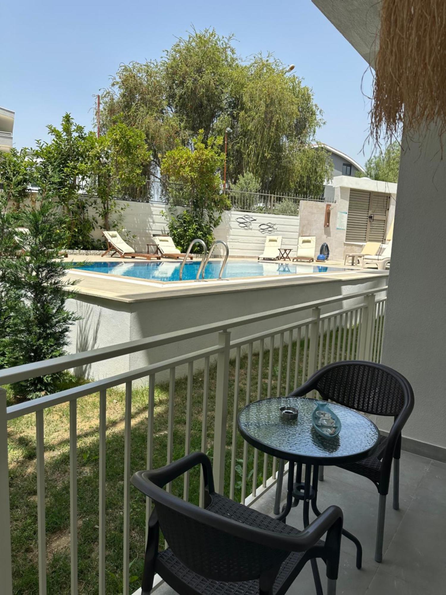 Oregano Suites Side Esterno foto